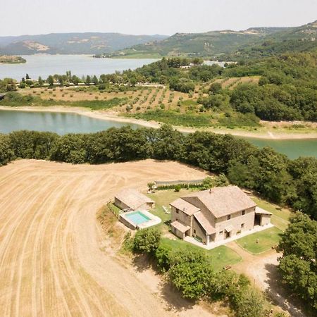 Casale Al Lago Con Piscina E Sauna Corbara  Exterior foto